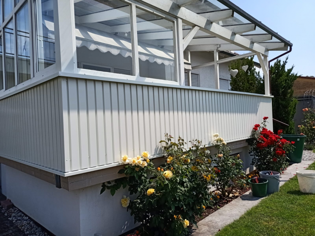 Balkonverkleidung langlebig & leicht